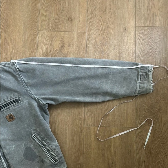 Vintage 90s Grey Faded Carhartt Detroit Jacket - Picture 13 of 14